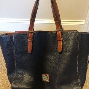 Dooney and Bourke shoulder bag